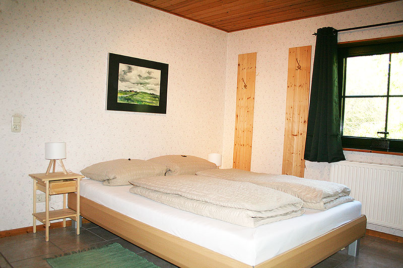 Schlafzimmer 2